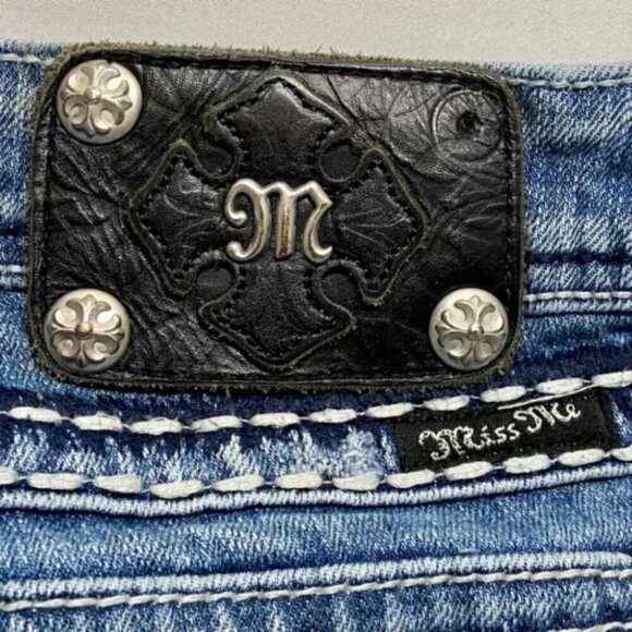 Miss Me Jeans Women's Sz 27 Blue Easy Boot JE5014E2R Missing Button Please Read - Picture 9 of 15